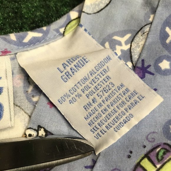 J.I.T. Scrubs Women's Snowman Christmas Medical Uniform Scrub Top Size L - Picture 4 of 5